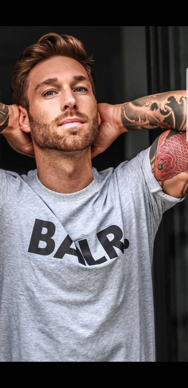 V Day with a pornstar 18+